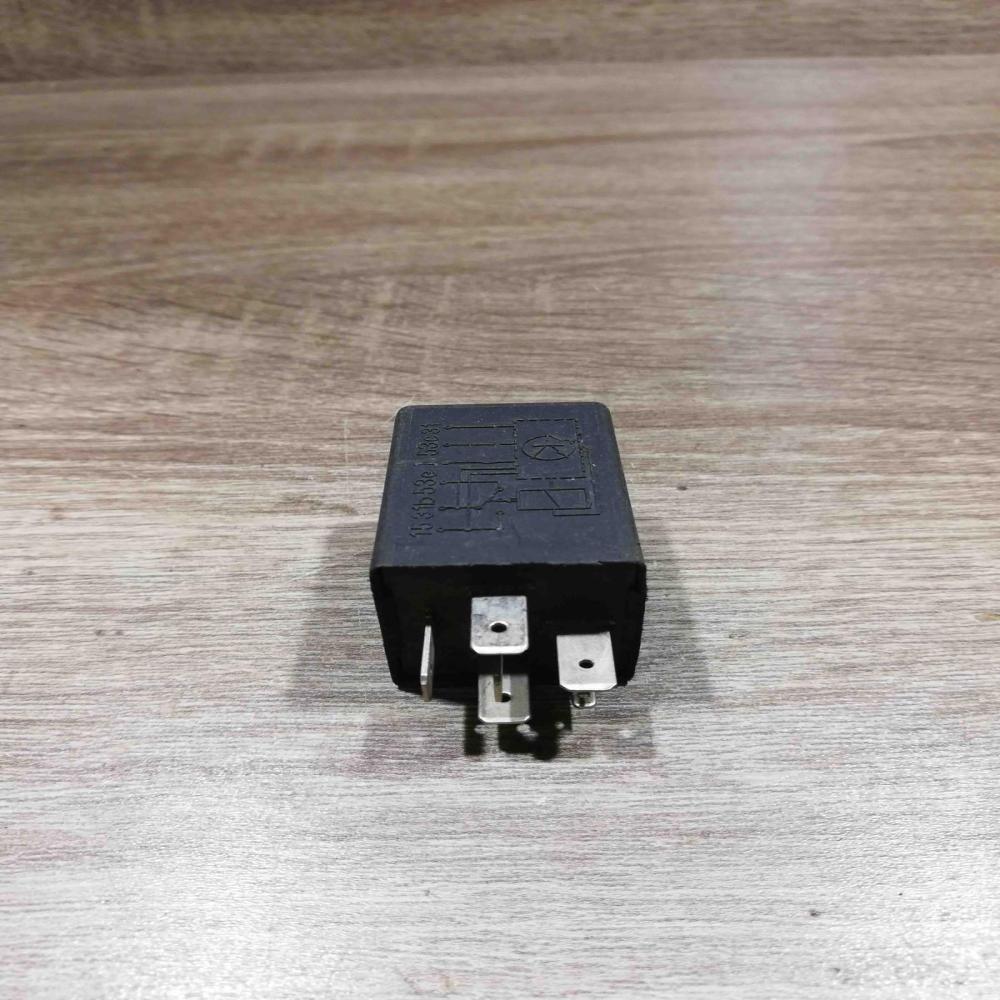 5wk1640 2384 2685  Other relay Opel Kadett E