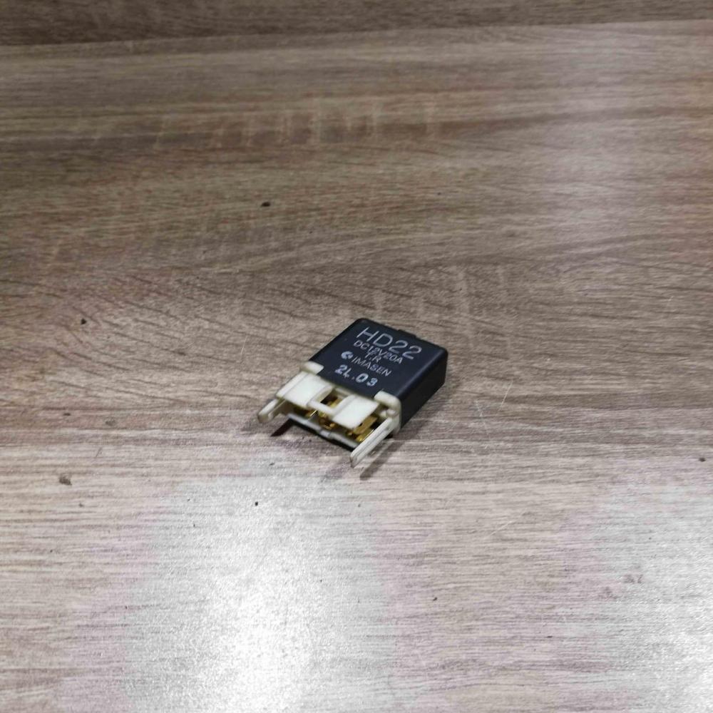 hd22 dc12v20a 2l03 Other relay Mazda 323 F