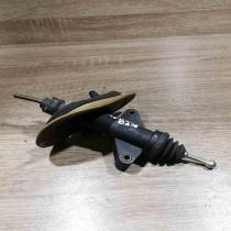1s71 7a543 ab   Clutch master cylinder Ford Mondeo Mk III