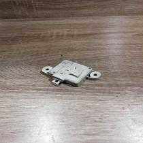 09136122   Airbag deployment crash/impact sensor Opel Vectra B