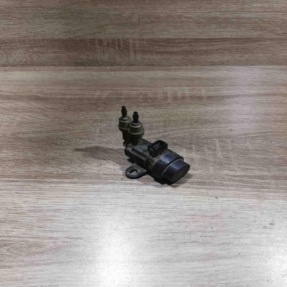 95bb 9j439 aa   Turbo solenoid valve Peugeot 206