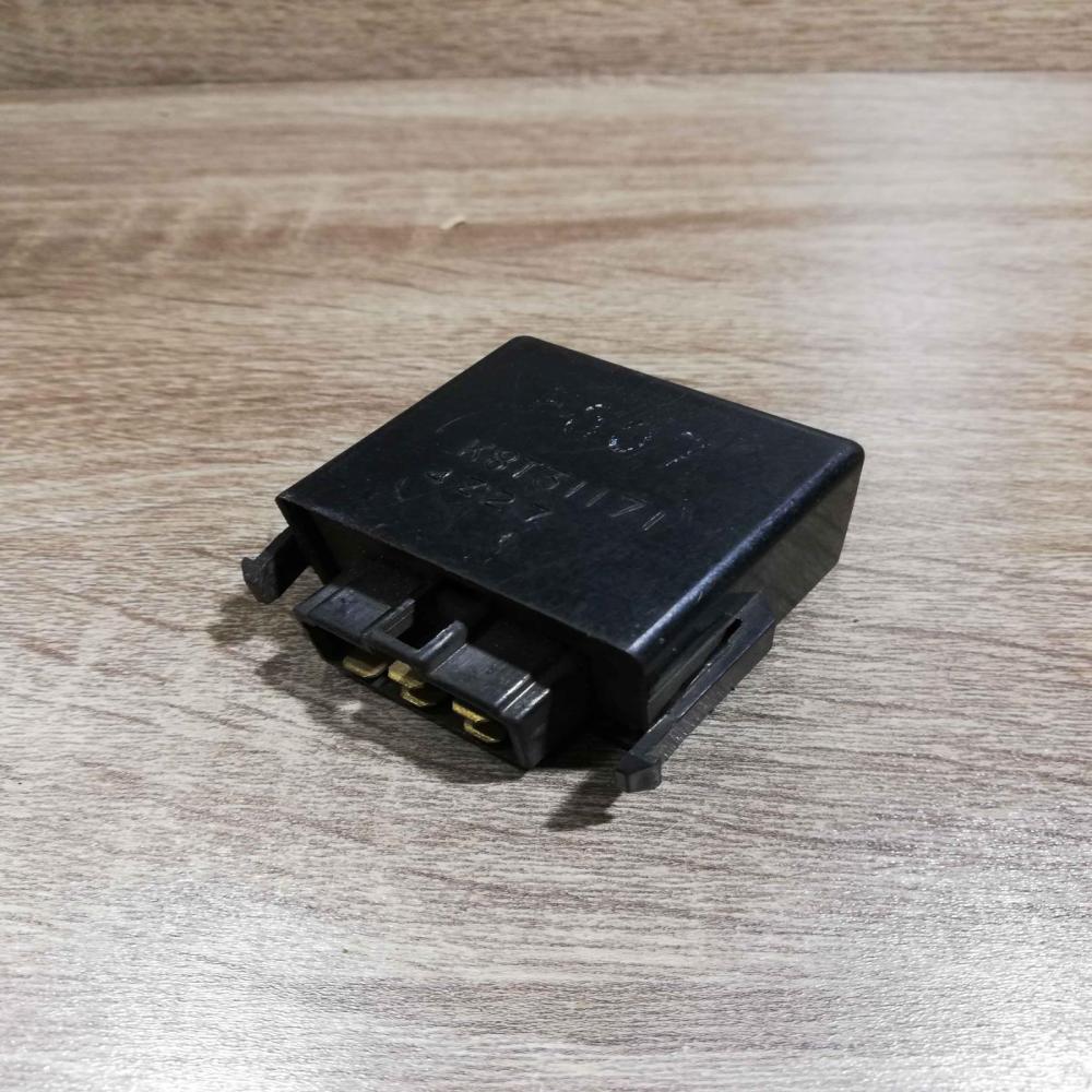 k8t31171   Other relay Mazda 626