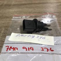 7m0919376   Windshield washer spray nozzle Volkswagen PASSAT B6