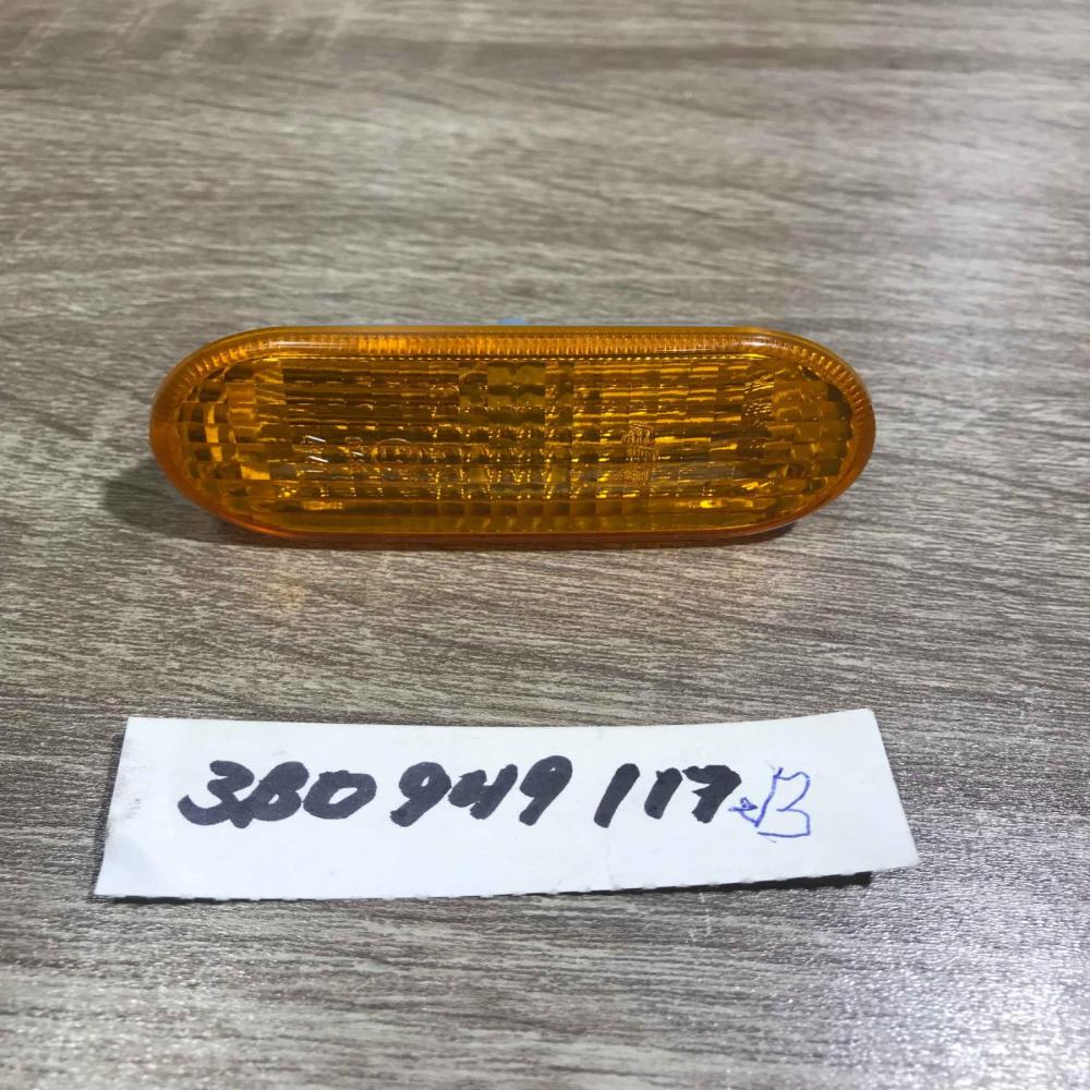 3b0949117b   Front fender indicator light Volkswagen Golf IV