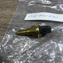 01e941521   Reversing light switch sensor Audi A6 S6 C5 4B