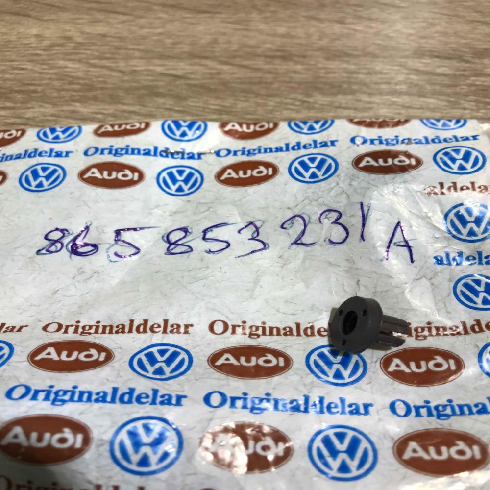 865853231a   Other exterior part Volkswagen Golf IV