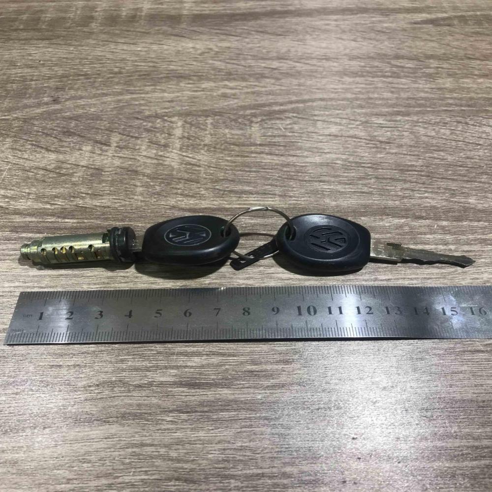 Vw Key with lock   Ignition key/card Volkswagen Golf II