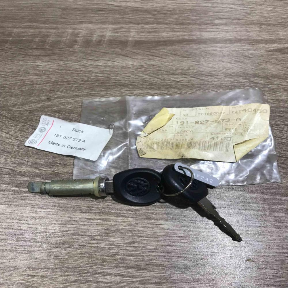 191827573a   Ignition key/card Volkswagen Golf II