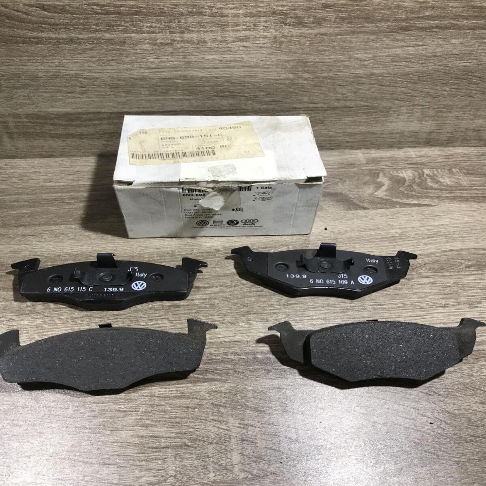 6n0698151c   Brake pads (front) Seat Arosa