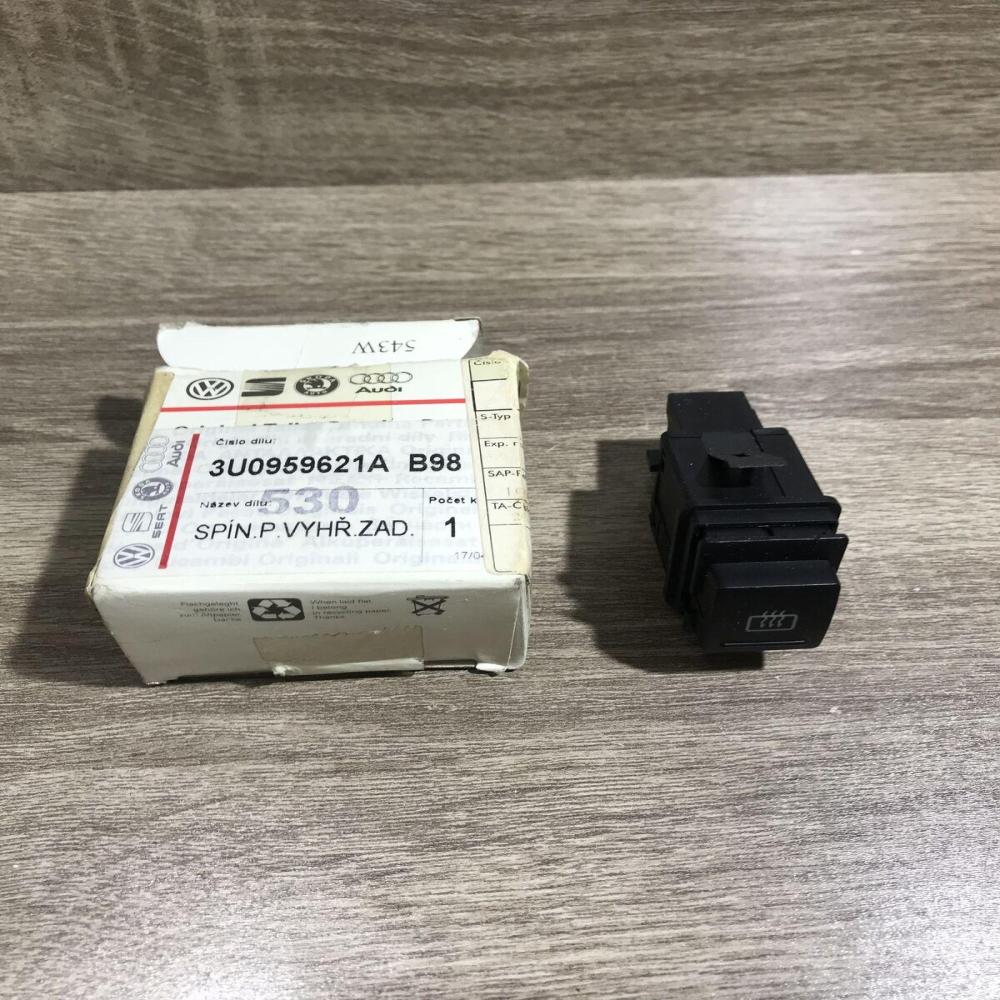 3u0959621a   Windscreen/window heater switch Skoda Superb B5 (3U)