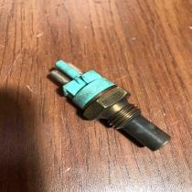 0824121026   Coolant temperature sensor Volkswagen II LT