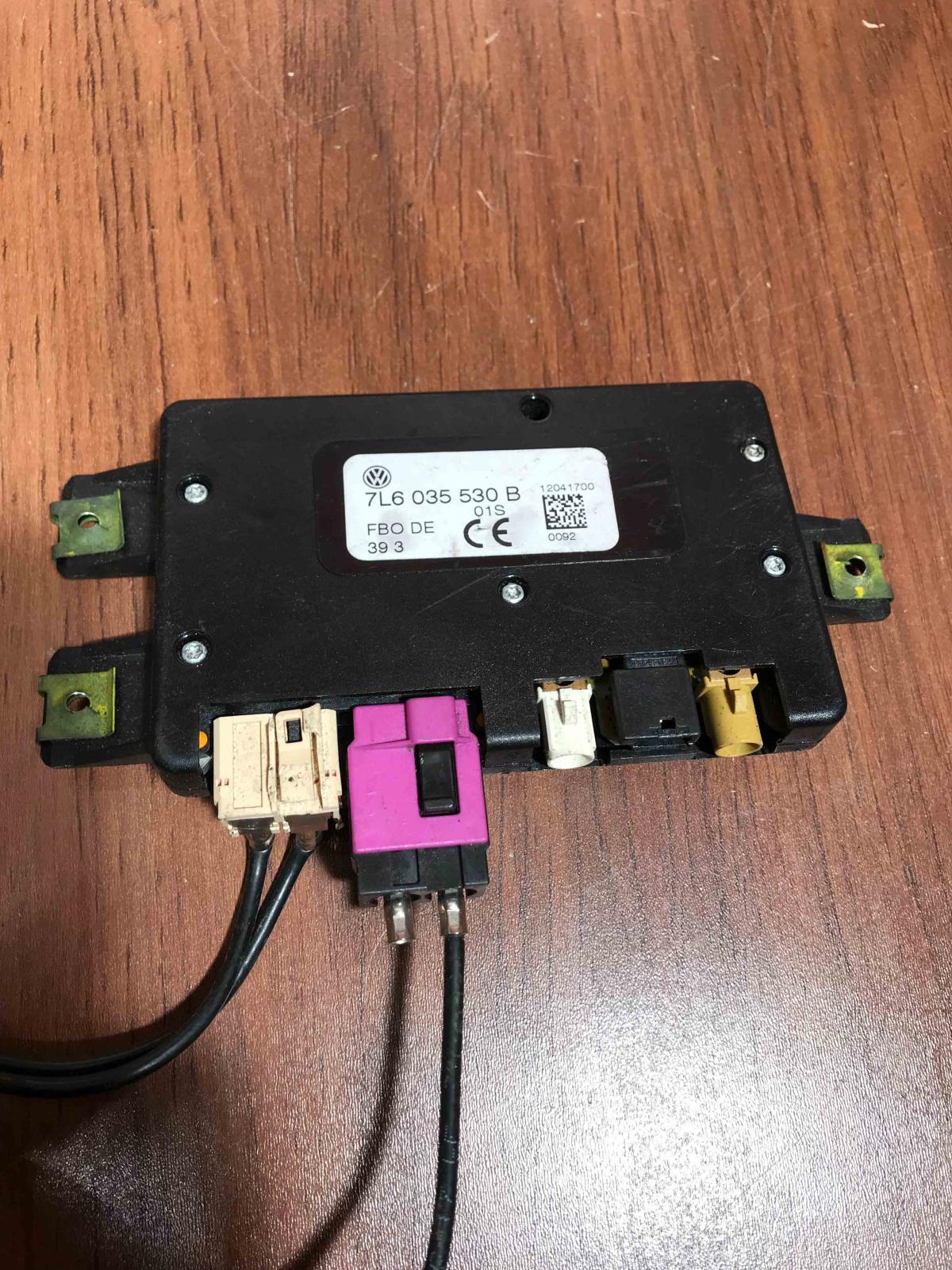 7L6035530B   Antenna control unit Volkswagen Touareg I