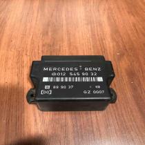 0125459032 899037  Glow plug pre-heat relay Mercedes-Benz E W124