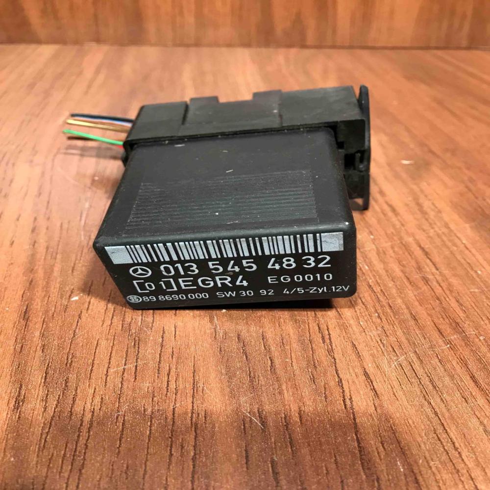 0135454832 898690000  Other relay Mercedes-Benz E W124