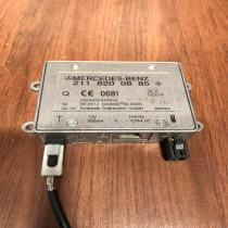 2118200885   Antenna control unit Mercedes-Benz E W211
