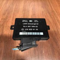 2108206126 5LA007508-02  Light module LCM Mercedes-Benz E W210