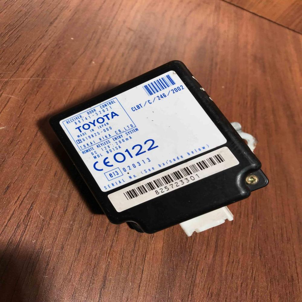 89741-52021 619825-000  Door control unit/module Toyota Yaris Verso