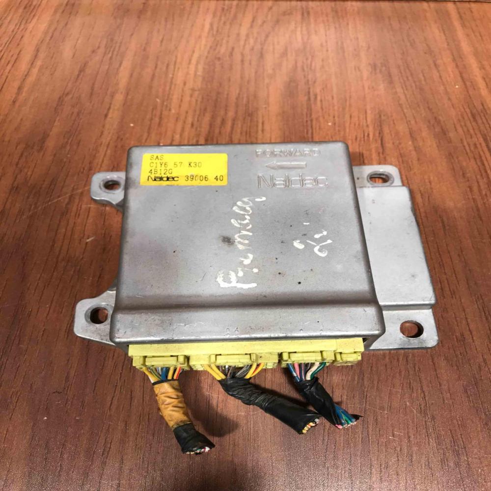 C1Y657K30 4B12G  Airbag control unit/module Mazda Premacy