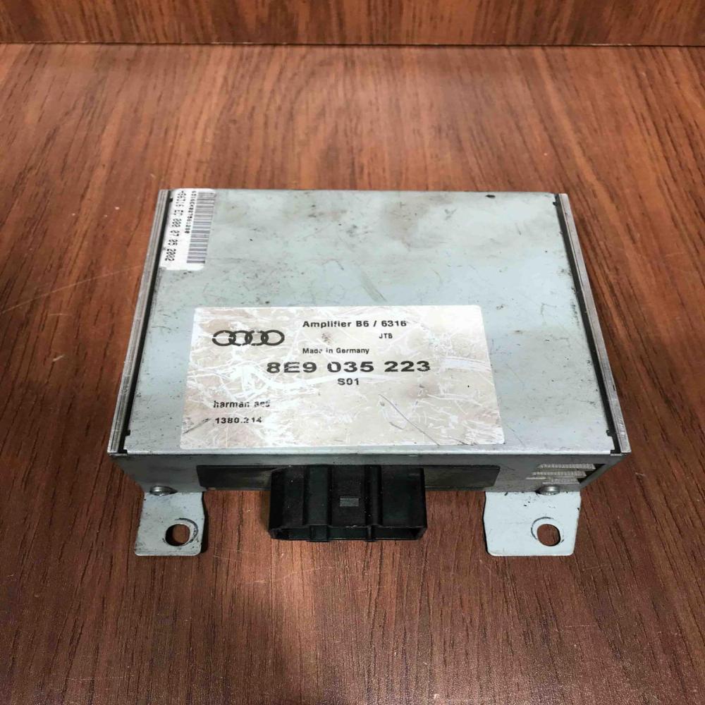 8E9035223   Sound amplifier Audi A4 S4 B6 8E 8H