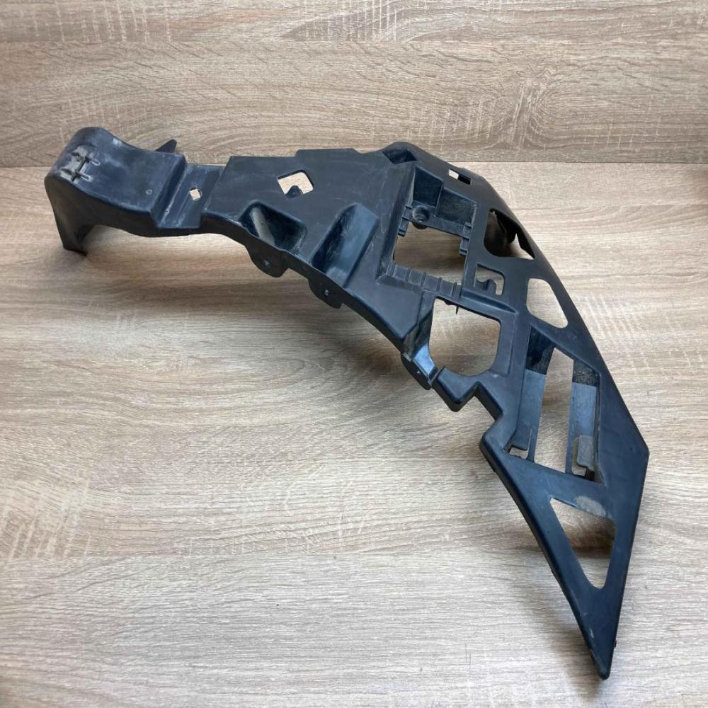 MB W222 Bumper Bracket Aad 6 11 Right Side Front bumper mounting bracket Mercede
