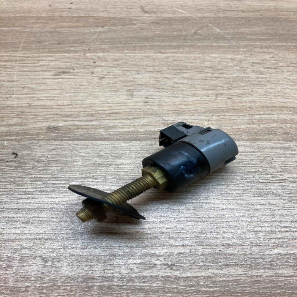 1181103   Sensor BMW 5 E39