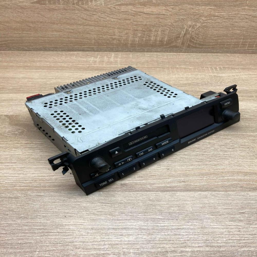 6910476   Radio/CD/DVD/GPS head unit BMW 3 E46