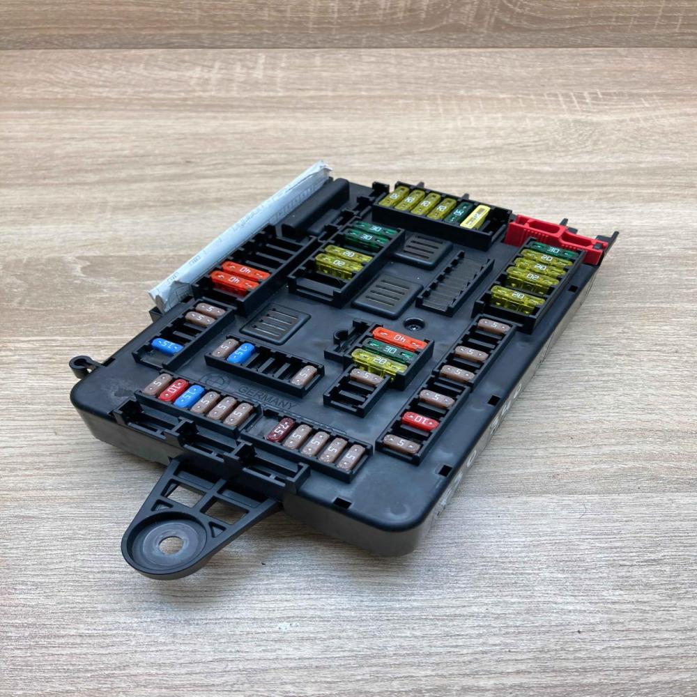 9337882 106887 10  Fuse module BMW 3 F30 F35 F31