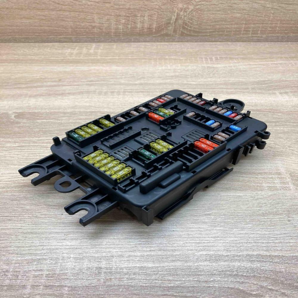 9261112 106887 10  Fuse module BMW 3 F30 F35 F31