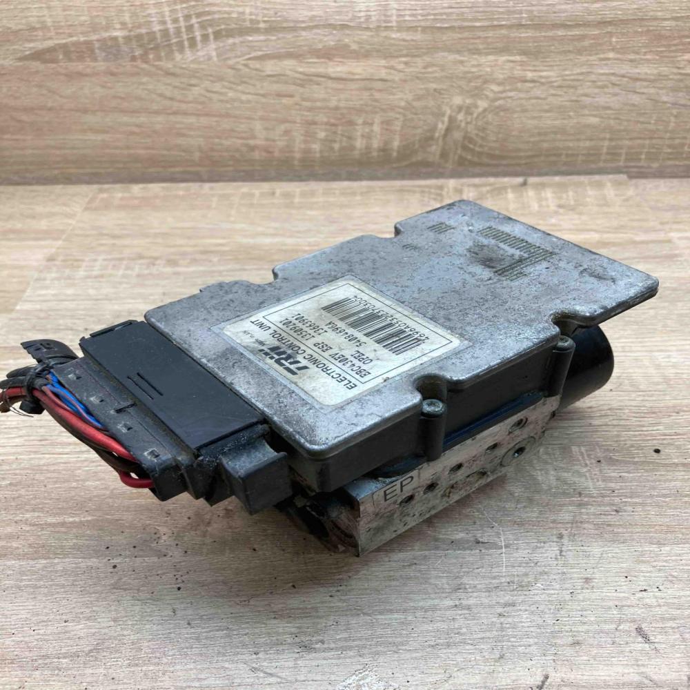 13663901 09191497 Used ABS Pump Opel Signum