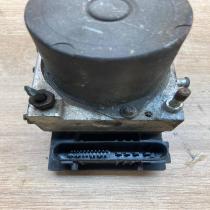 0265800308 2265100416 85 ABS Pump Nissan Primera