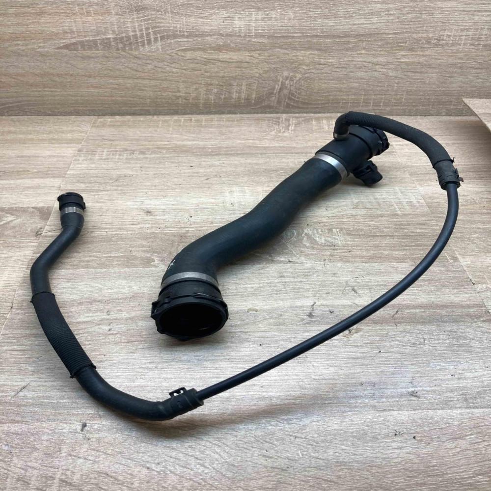 7612444 7565094  Coolant pipe/hose BMW X1 E84