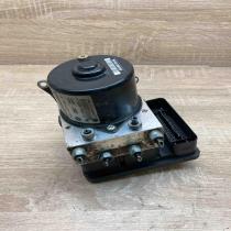 6771487 6771486 01  ABS Pump BMW 1 E81 E87
