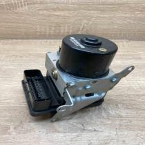 6771487 6771486 01  ABS Pump BMW 1 E81 E87