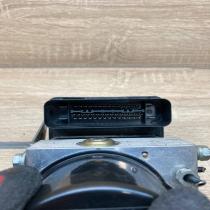 6771487 6771486 01  ABS Pump BMW 1 E81 E87