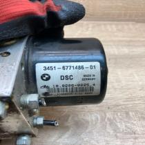 6771487 6771486 01  ABS Pump BMW 1 E81 E87