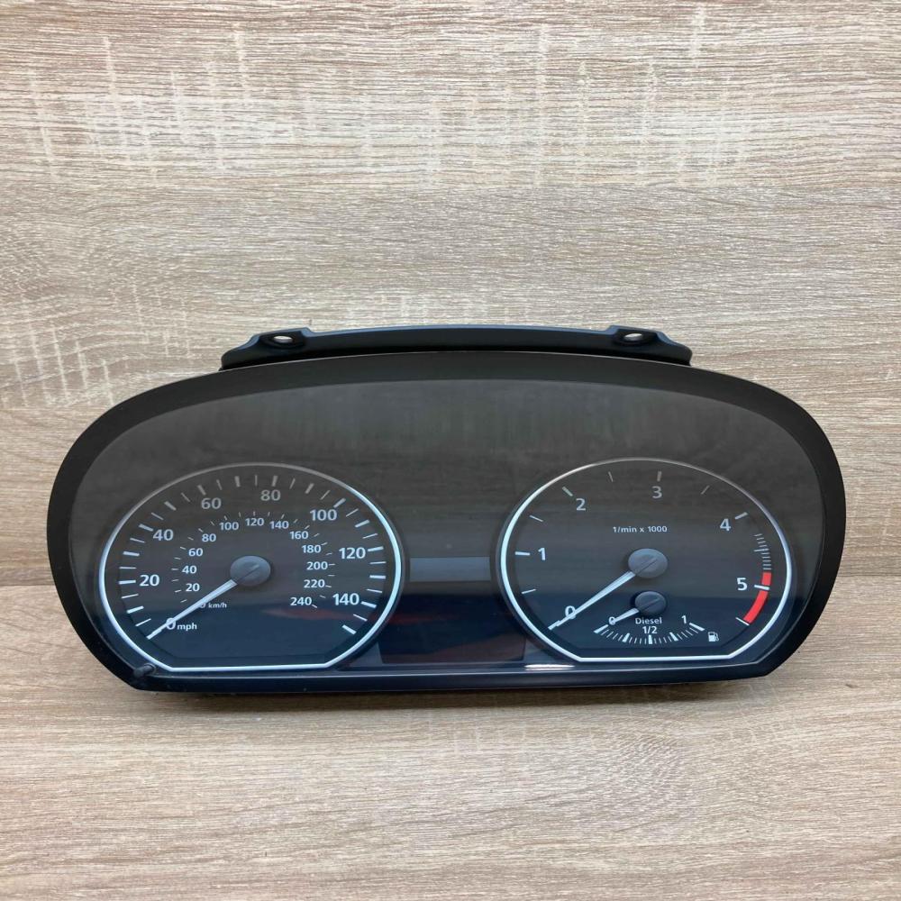 6964504 6974650 01  Speedometer (instrument cluster) BMW 1 E81 E87