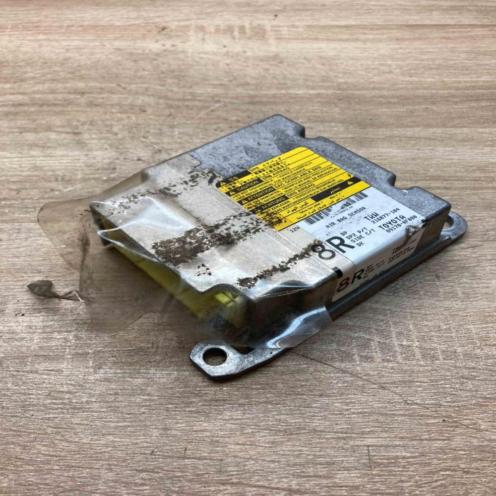 89170 0F080 216877 104  Airbag control unit/module Toyota Verso