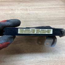 89690 05020 MB102850 0031  Power management control unit Toyota Avensis T270