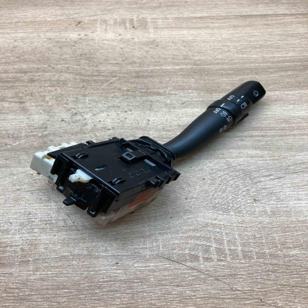 173650A 84140 05110  Indicator stalk Toyota Corolla Verso AR10