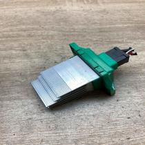 Toyota heater resistor Green  Heater blower motor/fan resistor Toyota Verso