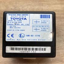 89741 0F010 61B168 000 10R02 Door control unit/module Toyota Corolla Verso AR10