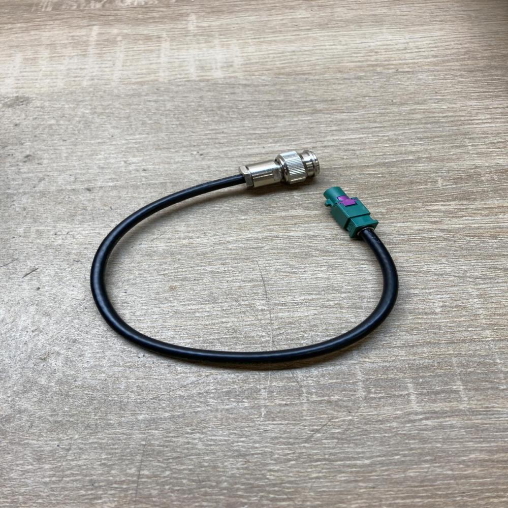000098702  Adapter antenna cable Plug wire Audi A5 8T 8F
