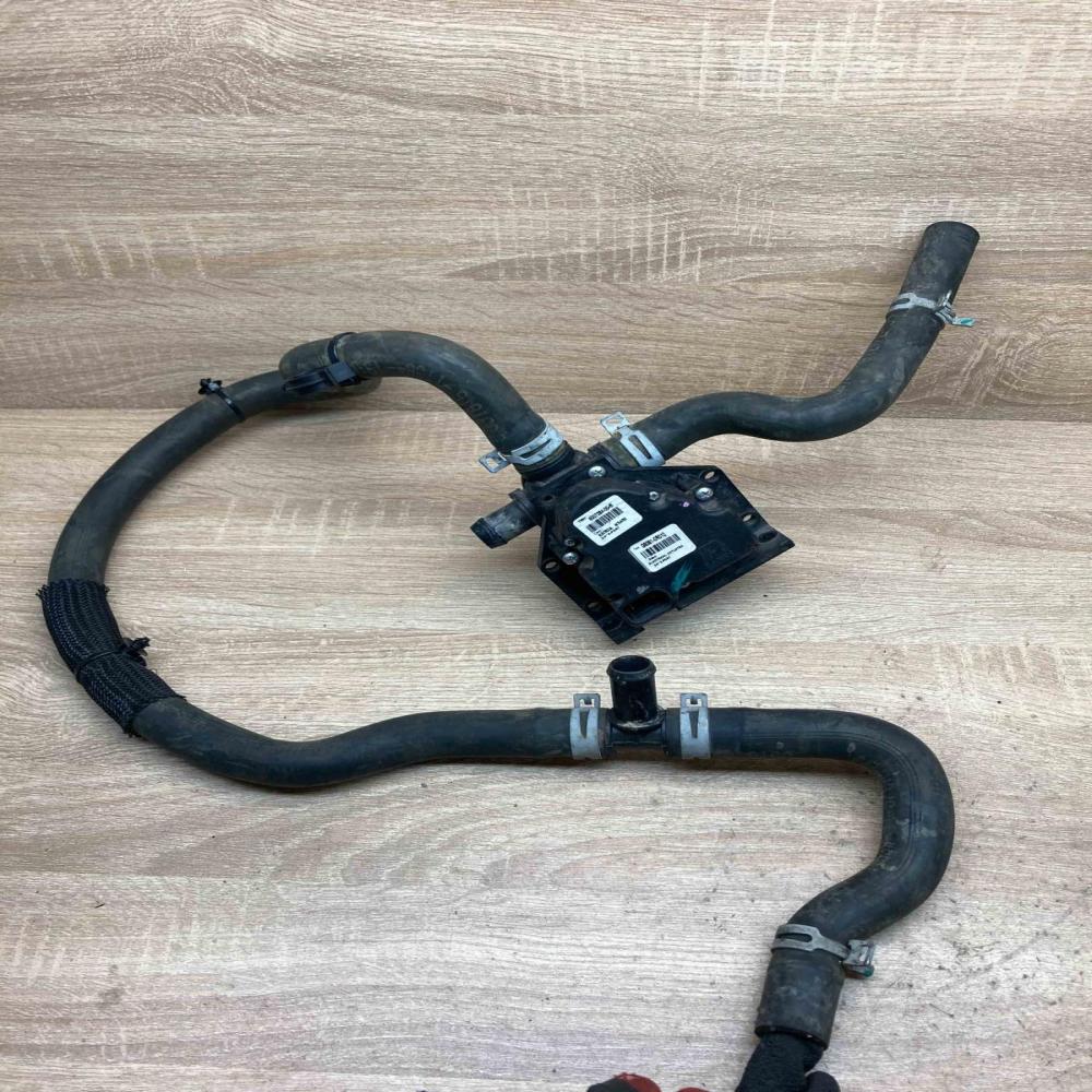 6007384 00 B G9361 0R010  Electric auxiliary coolant/water pump Tesla Model S