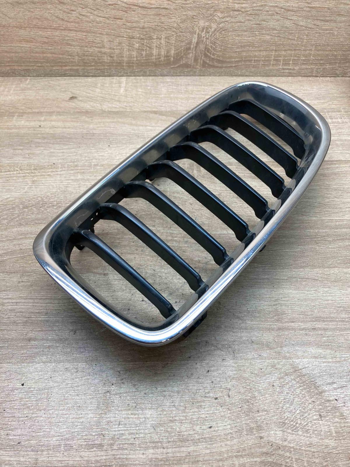 7255411 7260497  Front bumper upper radiator grill BMW 3 F30 F35 F31