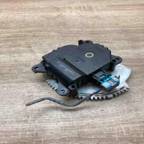 113800 2800   Air flap motor/actuator Toyota Verso