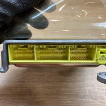 89170 0F031 213819 103  Airbag control unit/module Toyota Corolla Verso AR10