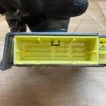 89170 0F100 220591 101  Airbag control unit/module Toyota Verso