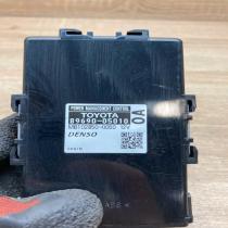 89690 05010 MB102850 0050  Power management control unit Toyota Avensis T270