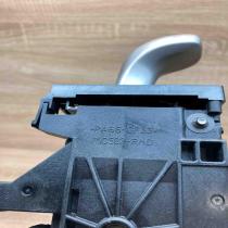 75C582  RHD Gear shifter/selector Toyota Auris E180