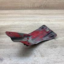 5K6821135   Fender mounting bracket Volkswagen Golf VI